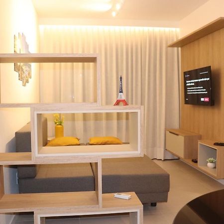 Triplex Pe Na Areia Com 3 Suites Proximo Salvador Lauro de Freitas Exterior photo